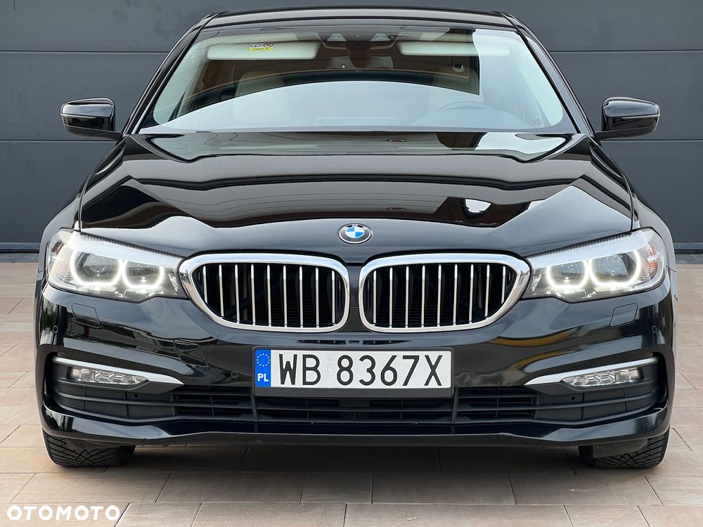 BMW Seria 5 520d xDrive Luxury Line sport - 2