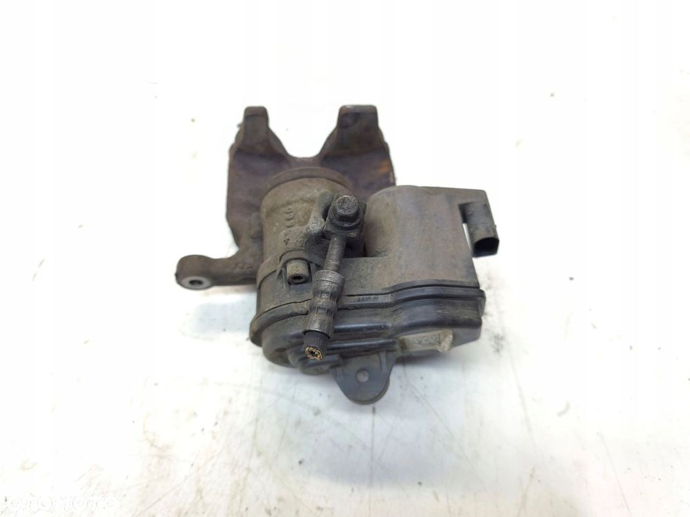 ZACISK HAMULCOWY ELEKTRYCZNY LEWY TYŁ AUDI A4 B9 A5 8W 8W0405AT - 8
