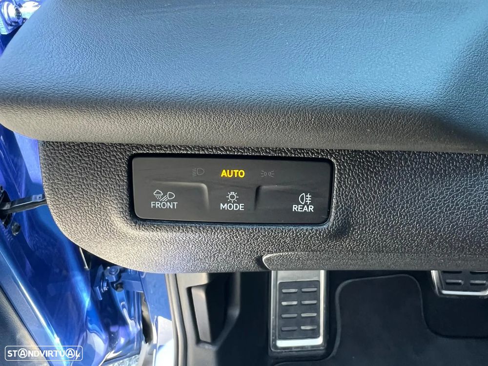 VW T-Roc 1.5 eTSI R-Line DSG - 18