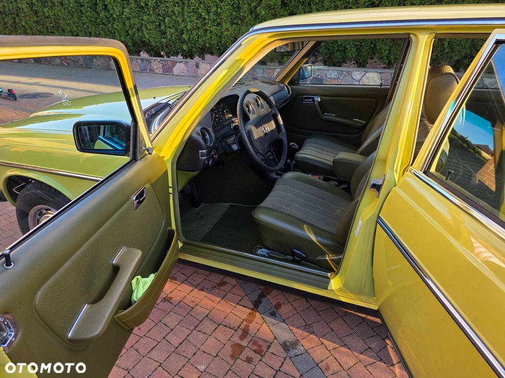 Mercedes-Benz W123 - 6