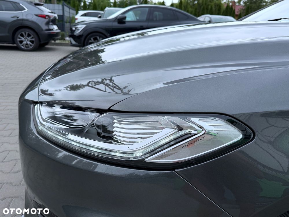 Ford Mondeo - 22