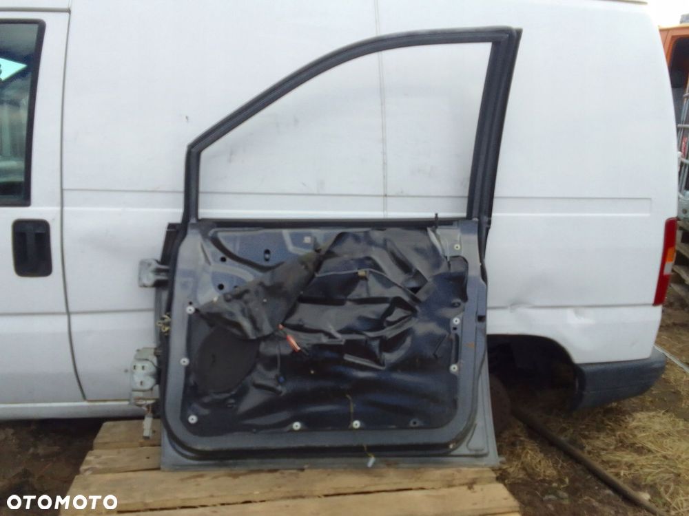 Chrysler Voyager Iv Drzwi Prawe Przód - 5