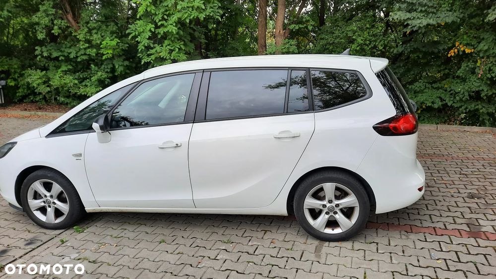 Opel Zafira 1.6 CDTI Enjoy - 4