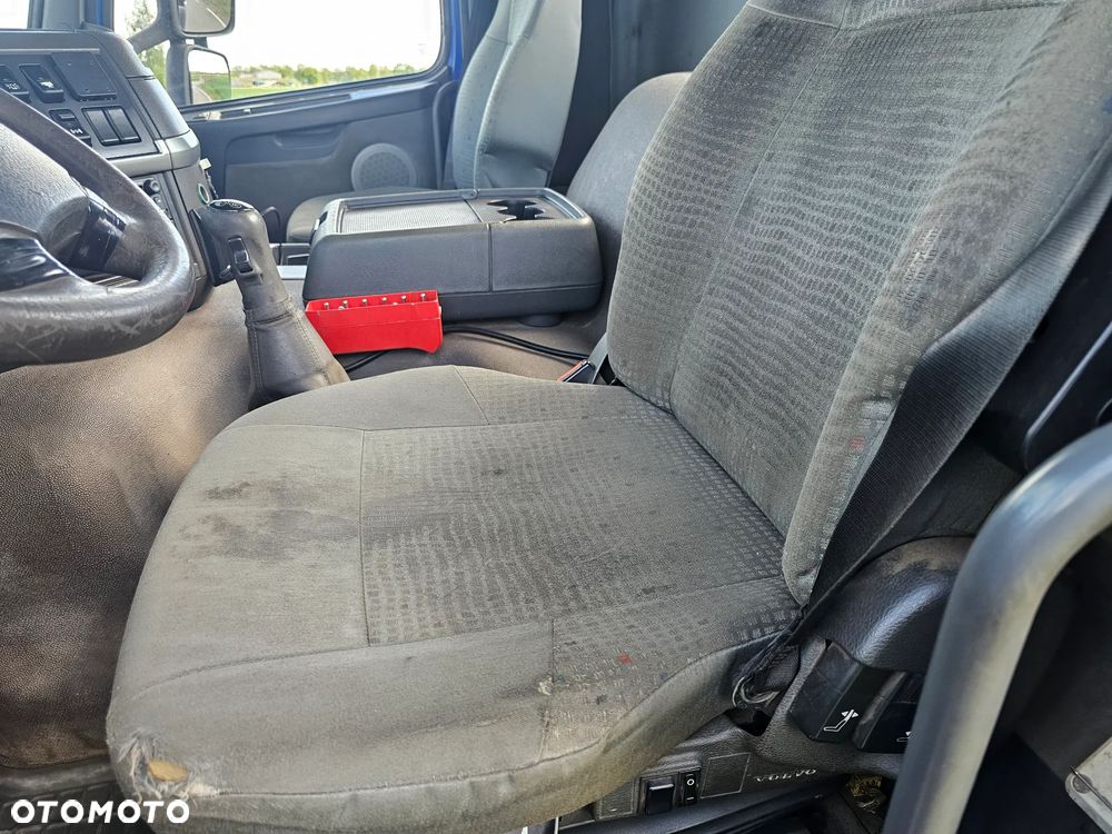 Volvo FM 9 , 6X2 , 300KM , - 9