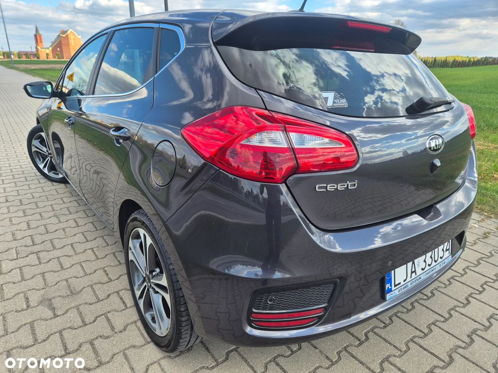 Kia Ceed 1.6 CRDi L Business Line - 6