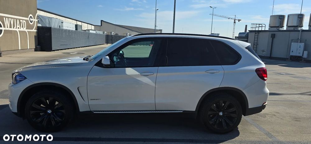 BMW X5 xDrive50i - 2