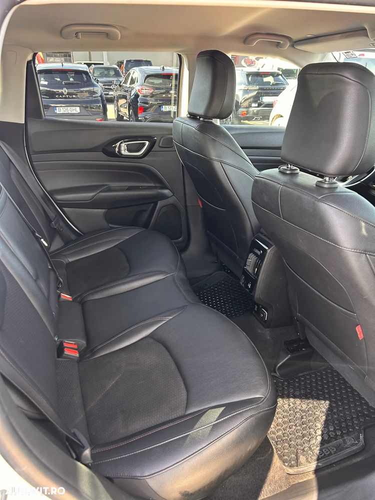 Jeep Compass - 15