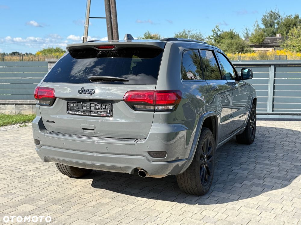 Jeep Grand Cherokee - 6