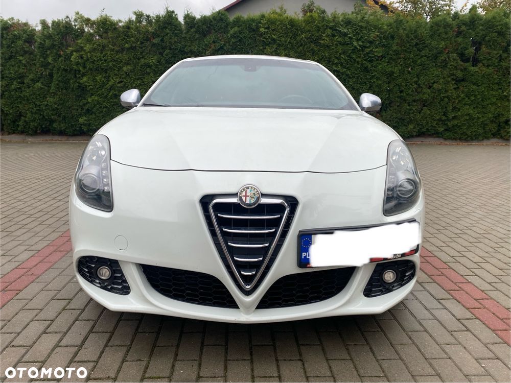 Alfa Romeo Giulietta - 2