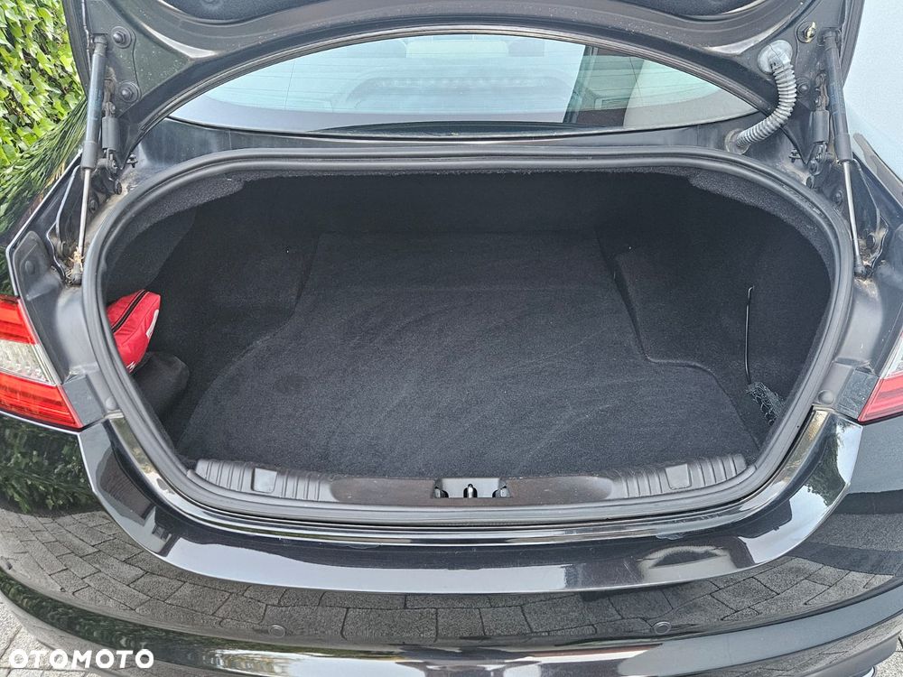 Jaguar XF 2.2 D Luxury - 8