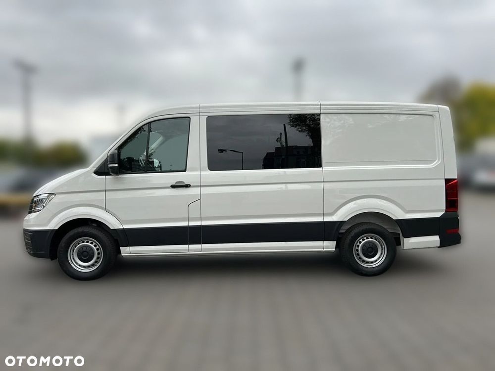 Volkswagen Crafter 9 osób 35 furgon 140 KM 3640 - 4