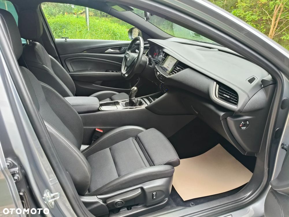 Opel Insignia 2.0 Exclusive - 22
