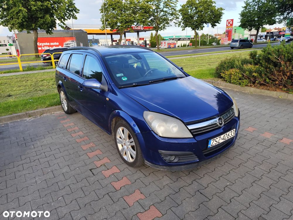Opel Astra 1.9 CDTI Enjoy - 1