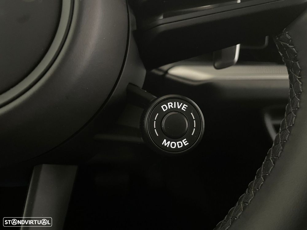 Porsche Cayenne Coupé E-Hybrid - 38