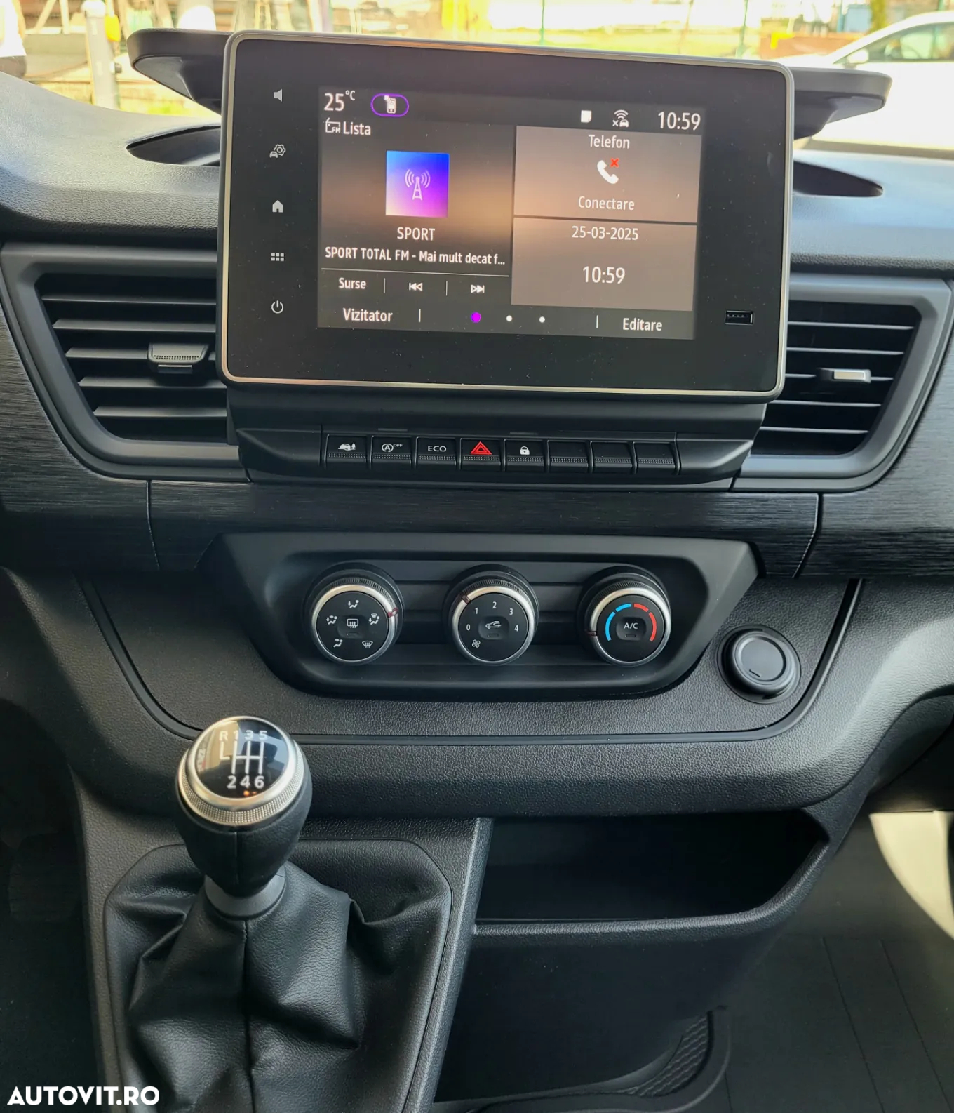 Renault Trafic Furgon - 22