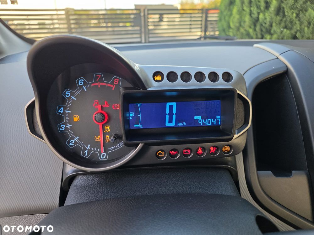 Chevrolet Aveo 1.2 LS - 5