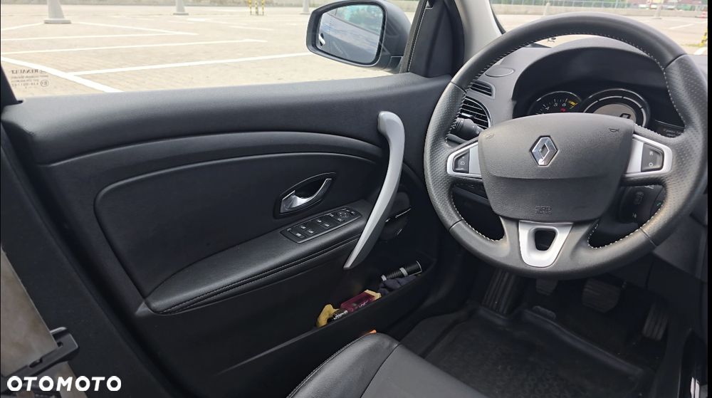 Renault Megane 1.4 16V TCE Bose Edition - 4