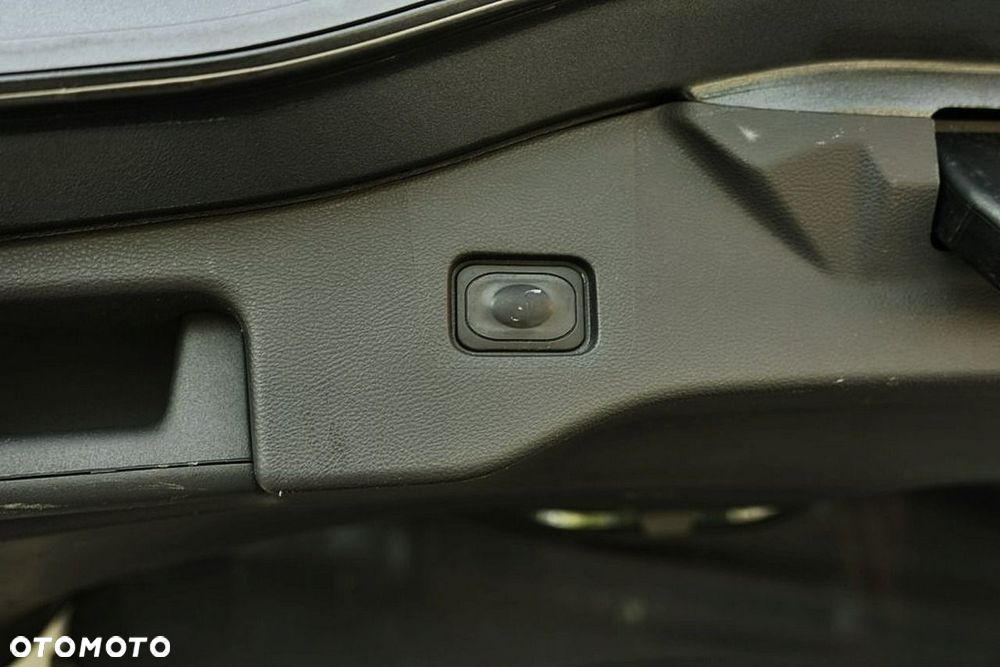 Ford Mondeo - 24