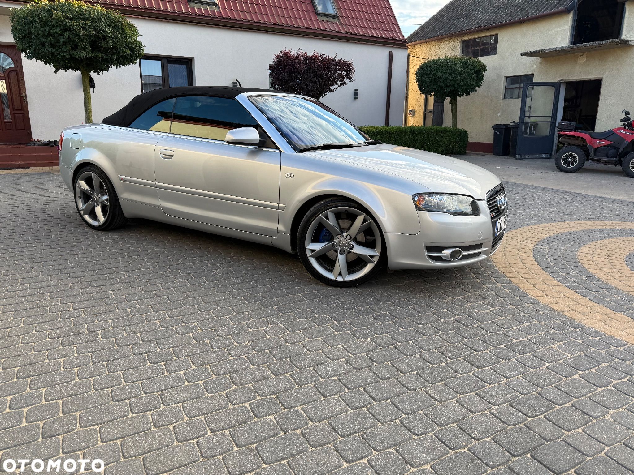 Audi A4 - 1
