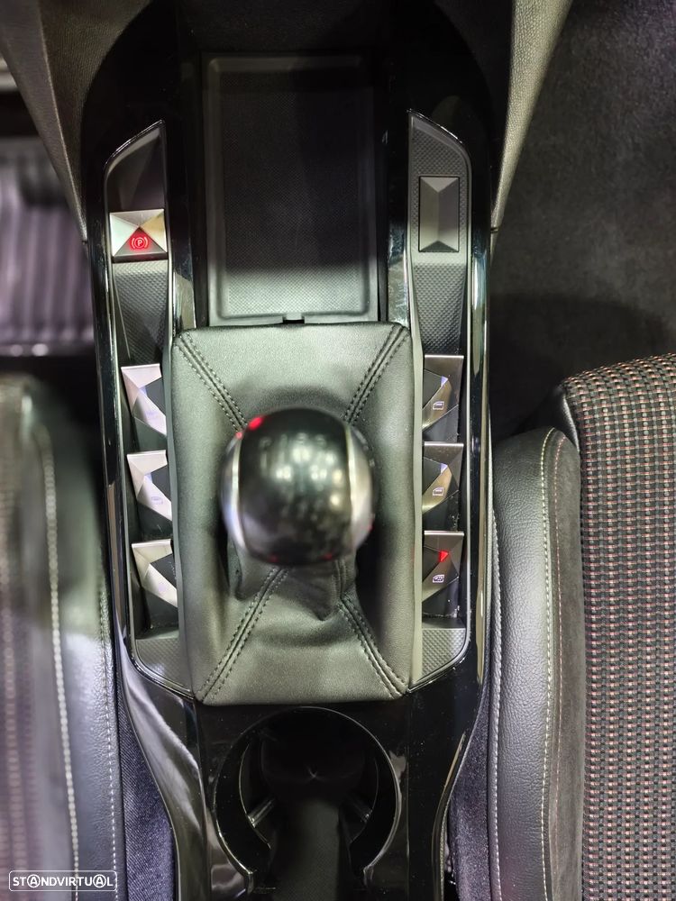 DS DS3 Crossback 1.2 PureTech Performance Line - 39