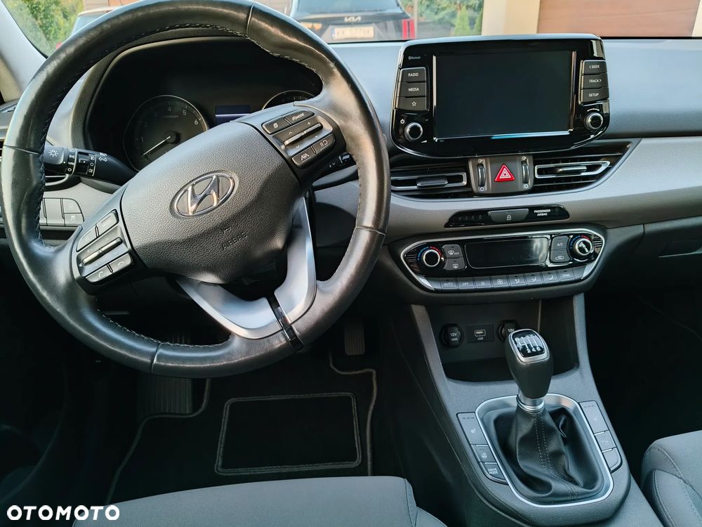 Hyundai i30 1.5 T-GDI 48V Smart - 15