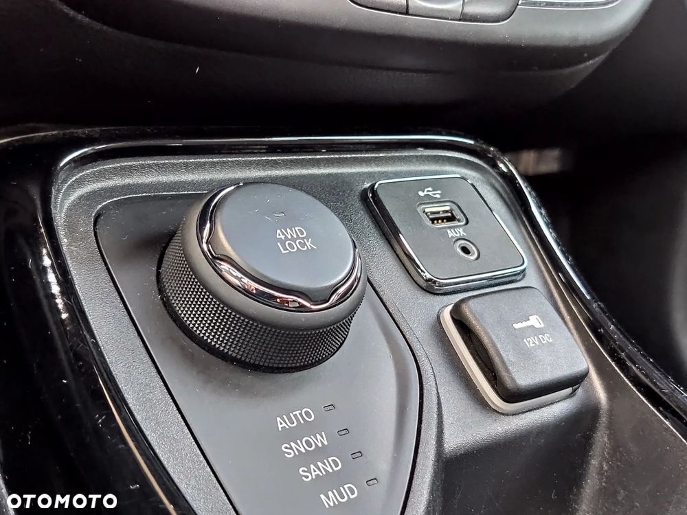 Jeep Compass 1.4 TMair Limited 4WD S&S - 29
