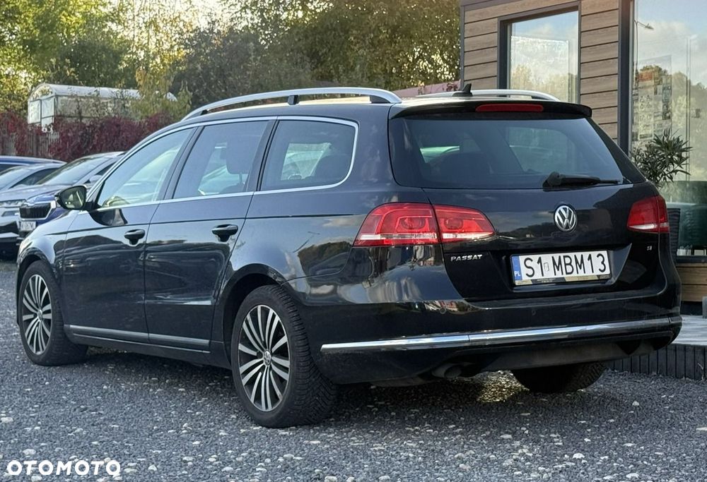 Volkswagen Passat 2011 photo 4