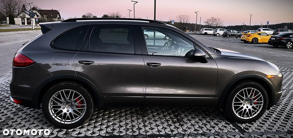 Porsche Cayenne Turbo - 5