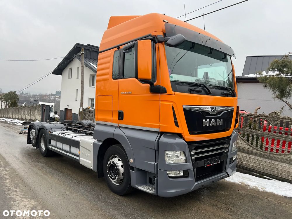 MAN TGX 26.500 * XLX * Euro 6 * INDIVIDUAL * Skrętna Oś * Poduszki Przód Tył * Winda * Rama do Zabudowy * Autolaweta * z Niemiec * Stan PERFEKCYJNY * - 10