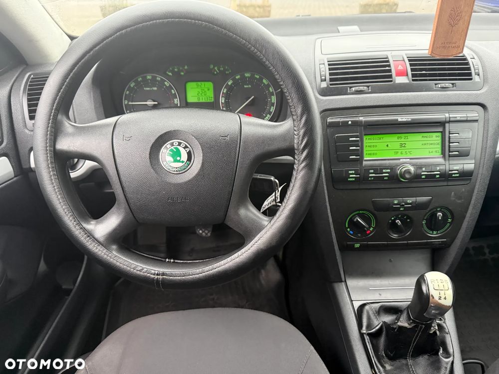 Skoda Octavia 1.9 TDI DPF Ambiente - 12