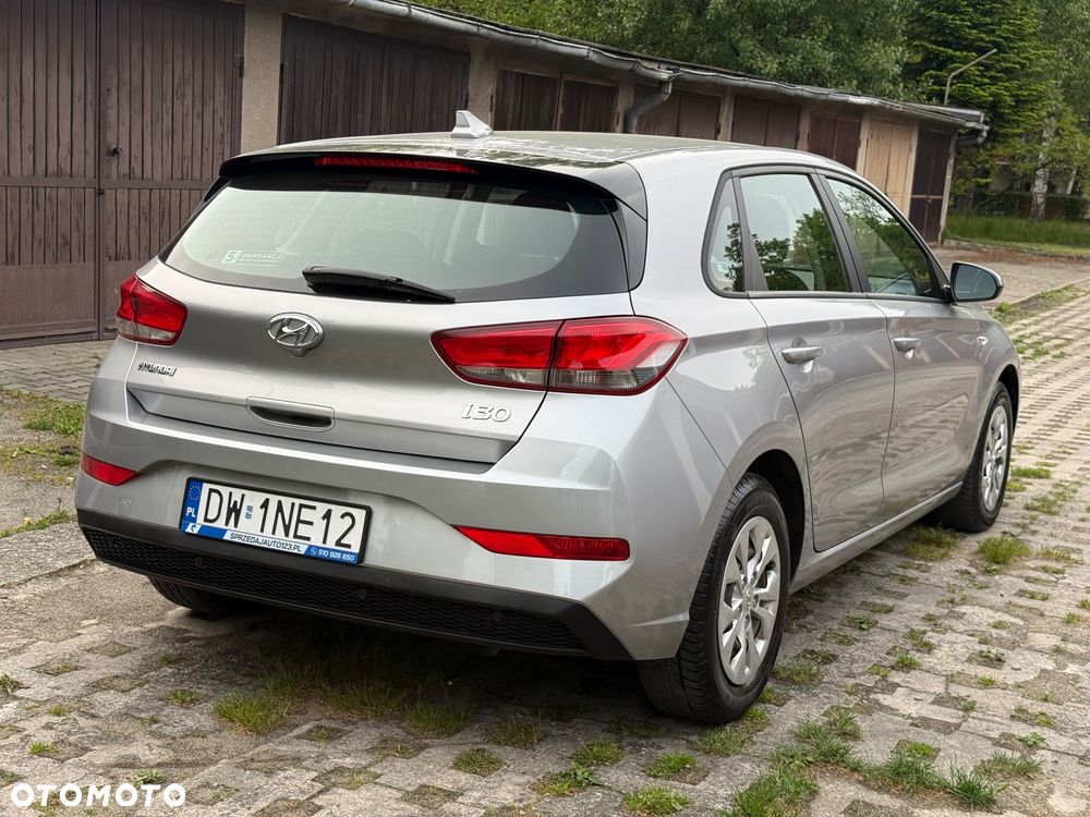 Hyundai i30 1.5 DPI Classic + - 3