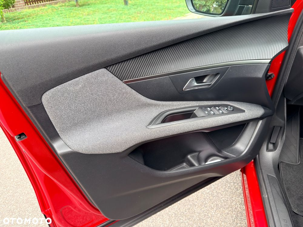 Peugeot 3008 PureTech 130 Stop & Start GPF EAT8 Allure Business-Paket - 22