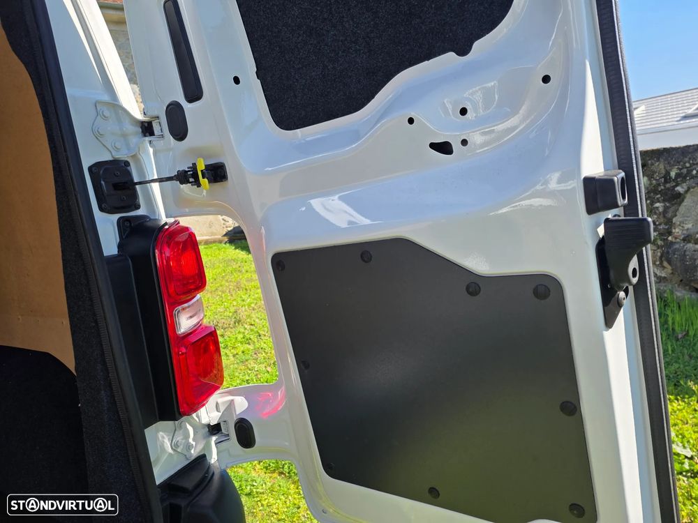 Peugeot Expert HDI L2H1 - 16