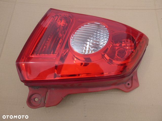 LAMPA LEWY TYŁ LEWA TYLNA NISSAN PIXO 08- - 7