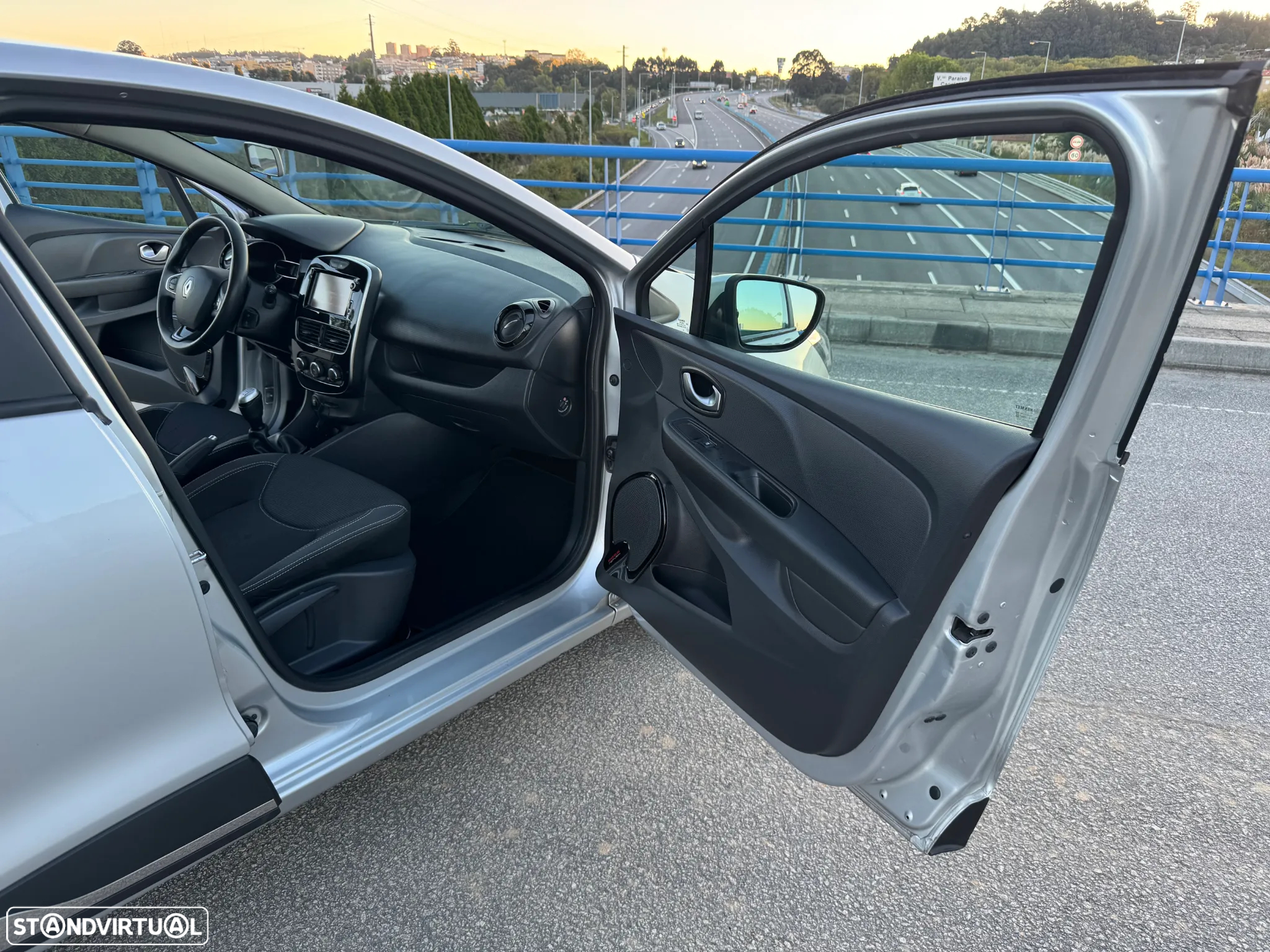 Renault Clio dCi 75 Stop & Start Life - 24
