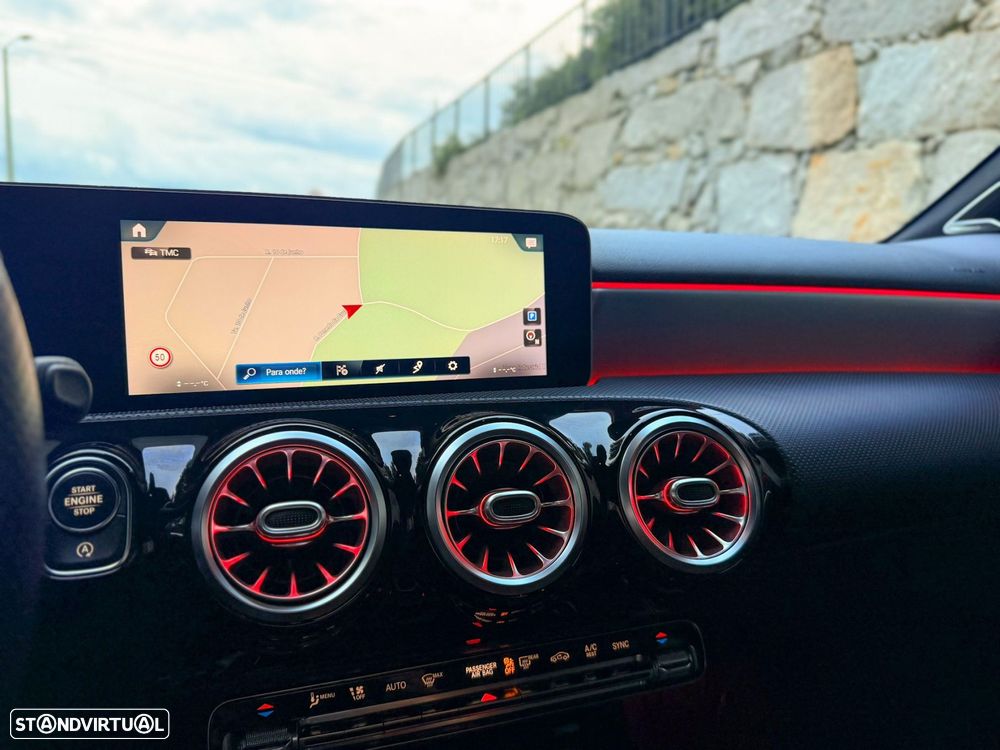 Mercedes-Benz A 35 AMG 4Matic - 40