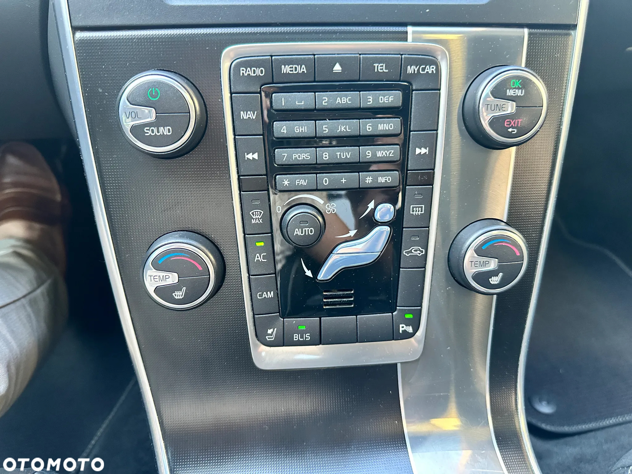 Volvo S60 T6 AWD Geartronic RDesign - 12