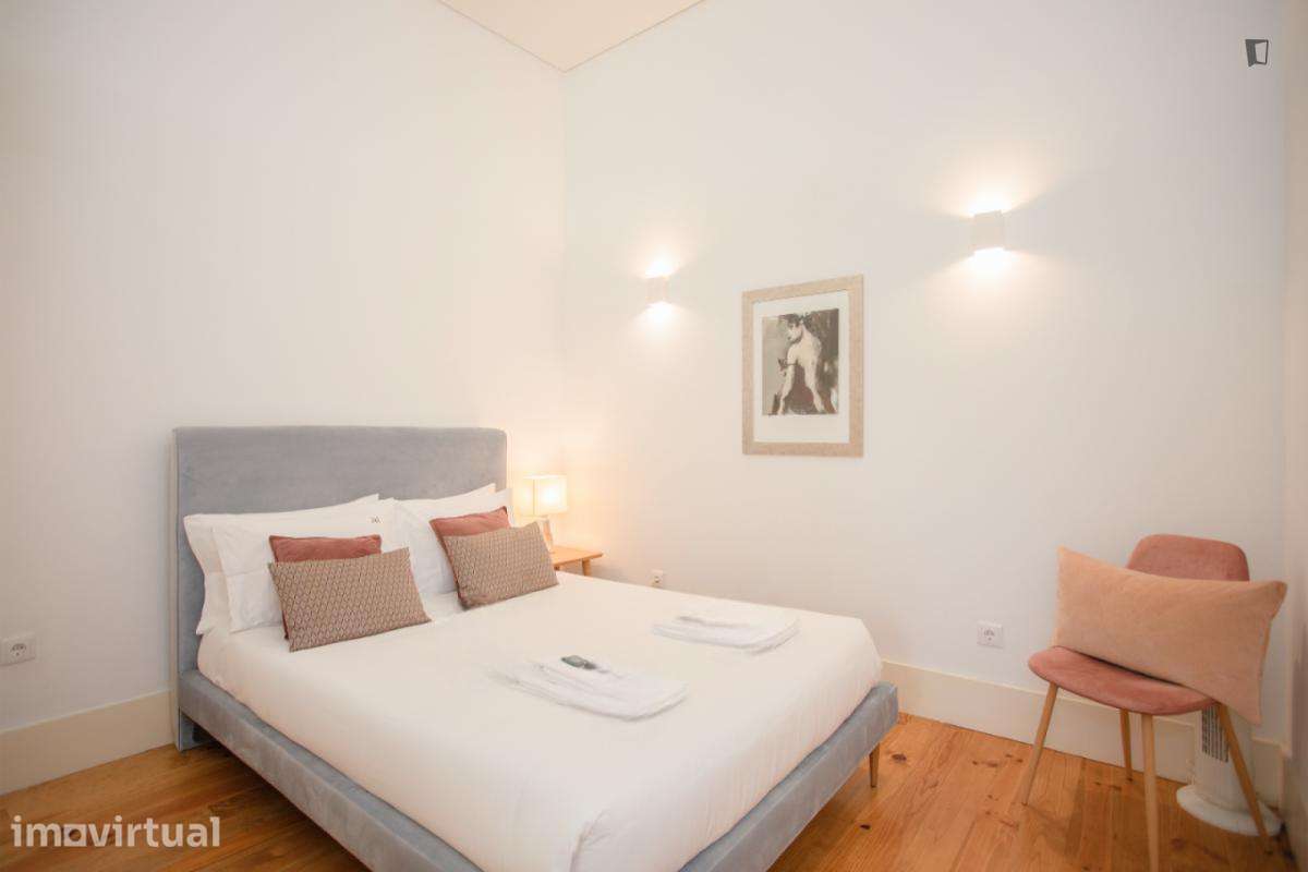 Apartamento com 1 quartos - localizado em Cedofeita Porto - Grande imagem: 5/17