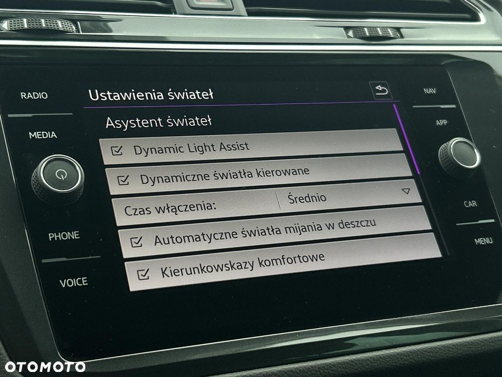 Volkswagen Tiguan 2.0 TSI 4Mot Elegance DSG - 25