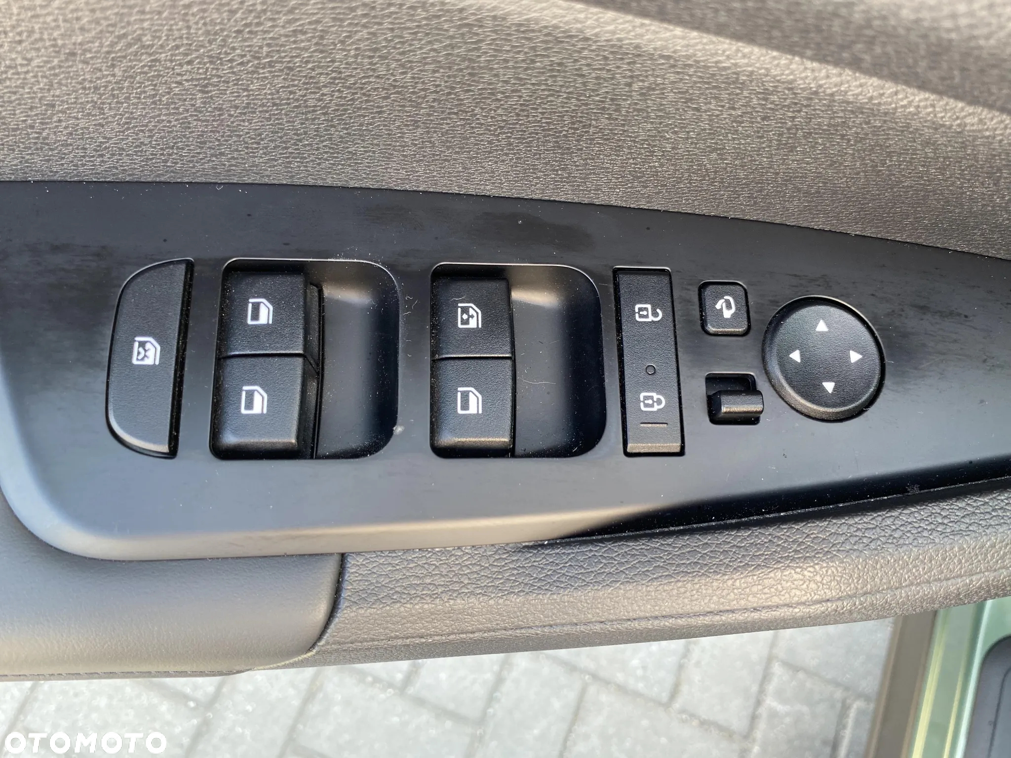 Kia Sportage - 10