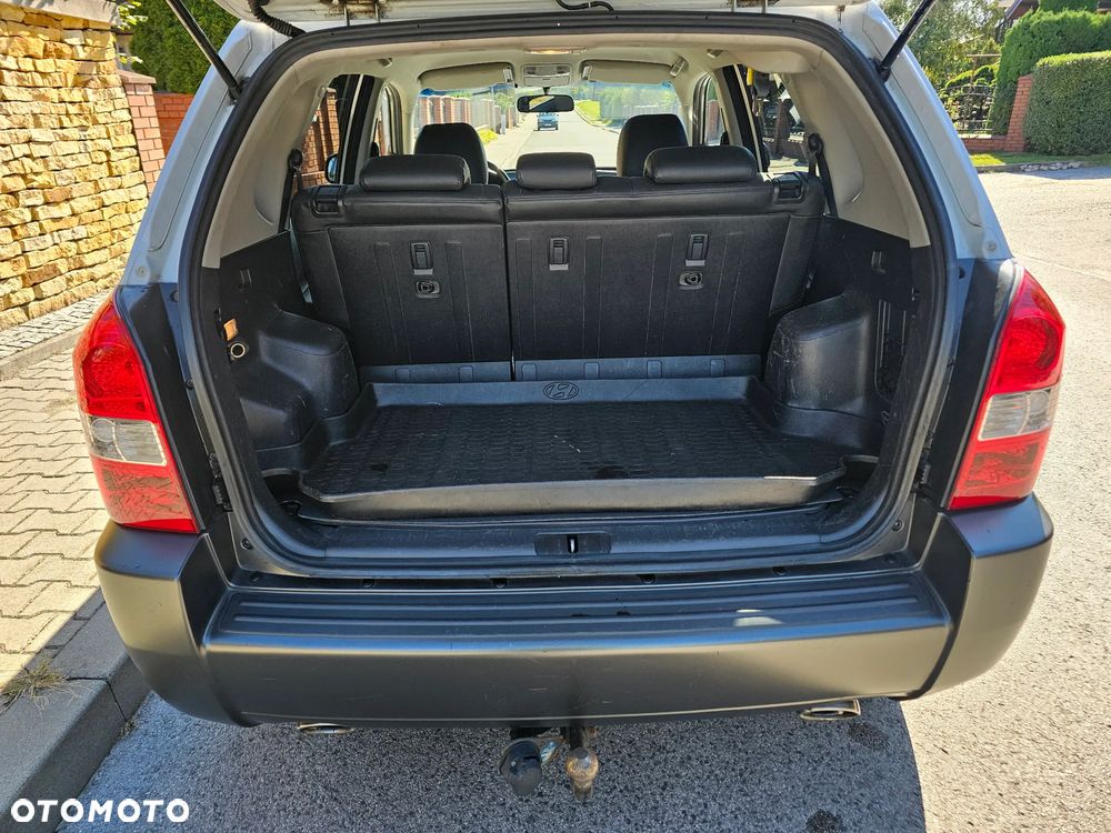 Hyundai Tucson 2.0 CRDi VGT 2WD Automatik GLS - 18