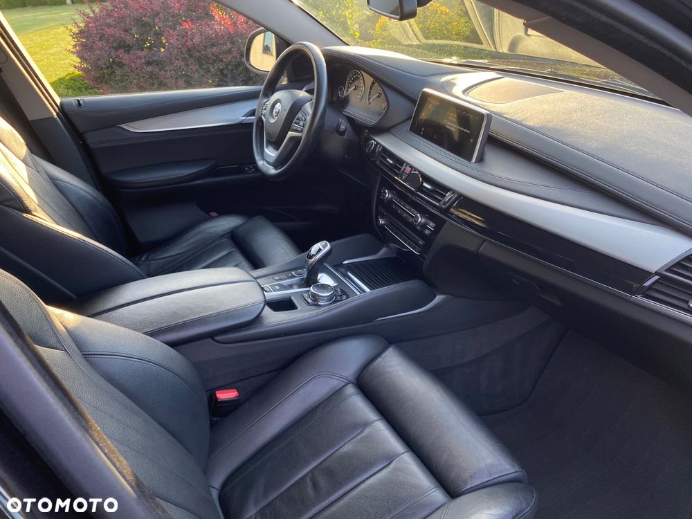 BMW X6 xDrive30d - 17