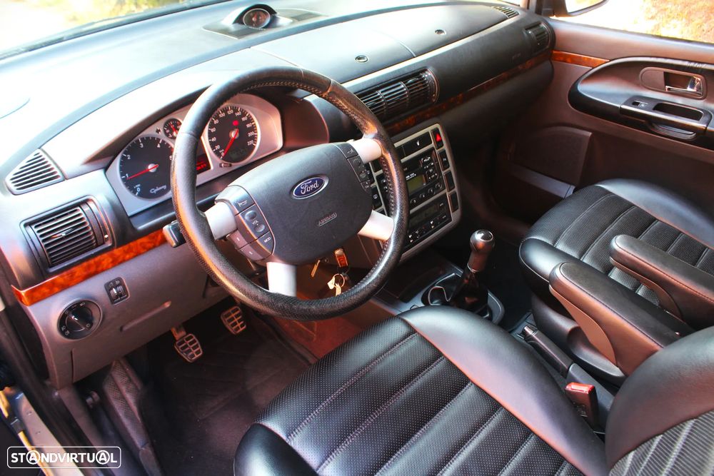 Ford Galaxy TDI Ghia - 26
