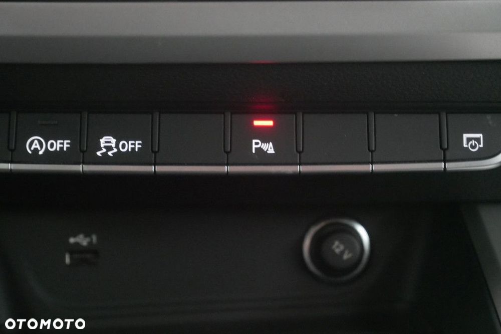 Audi A4 Avant - 19