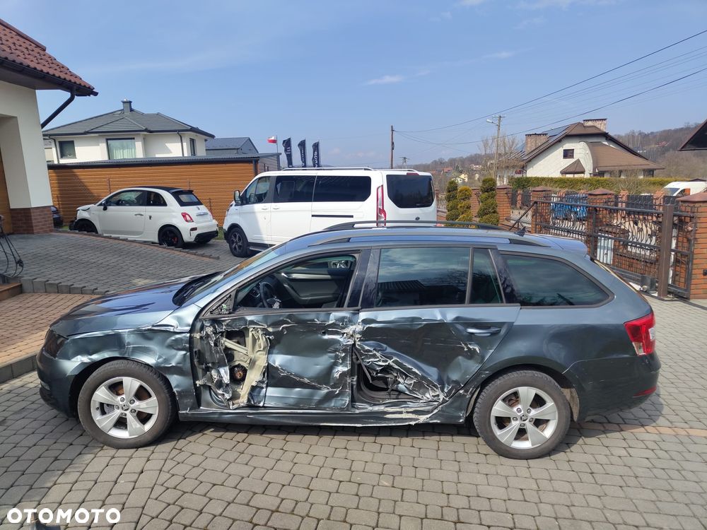 Skoda Octavia 1.5 TSI ACT DSG Soleil - 24