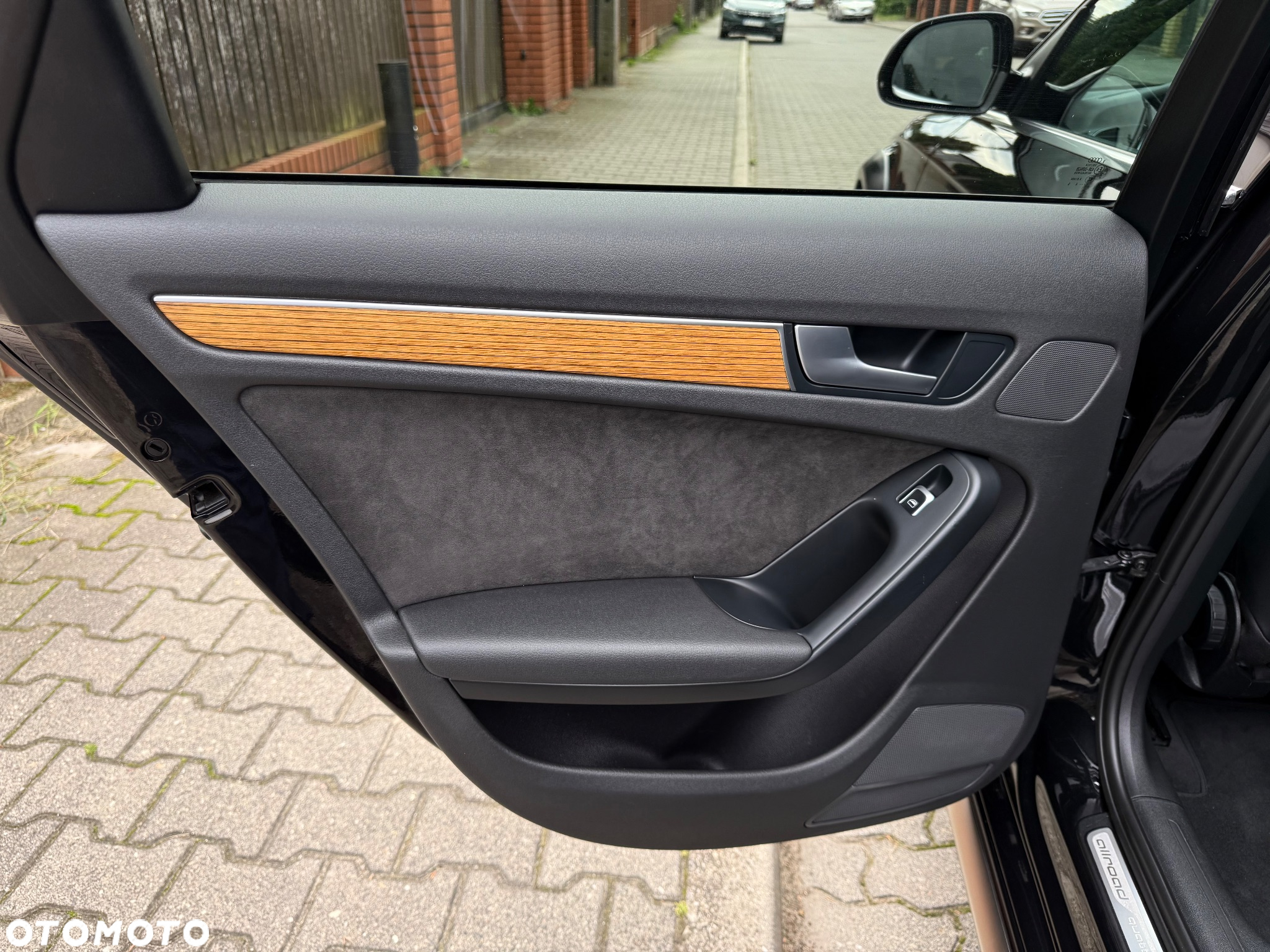 Audi A4 Allroad quattro 2.0 TDI DPF S tronic - 13