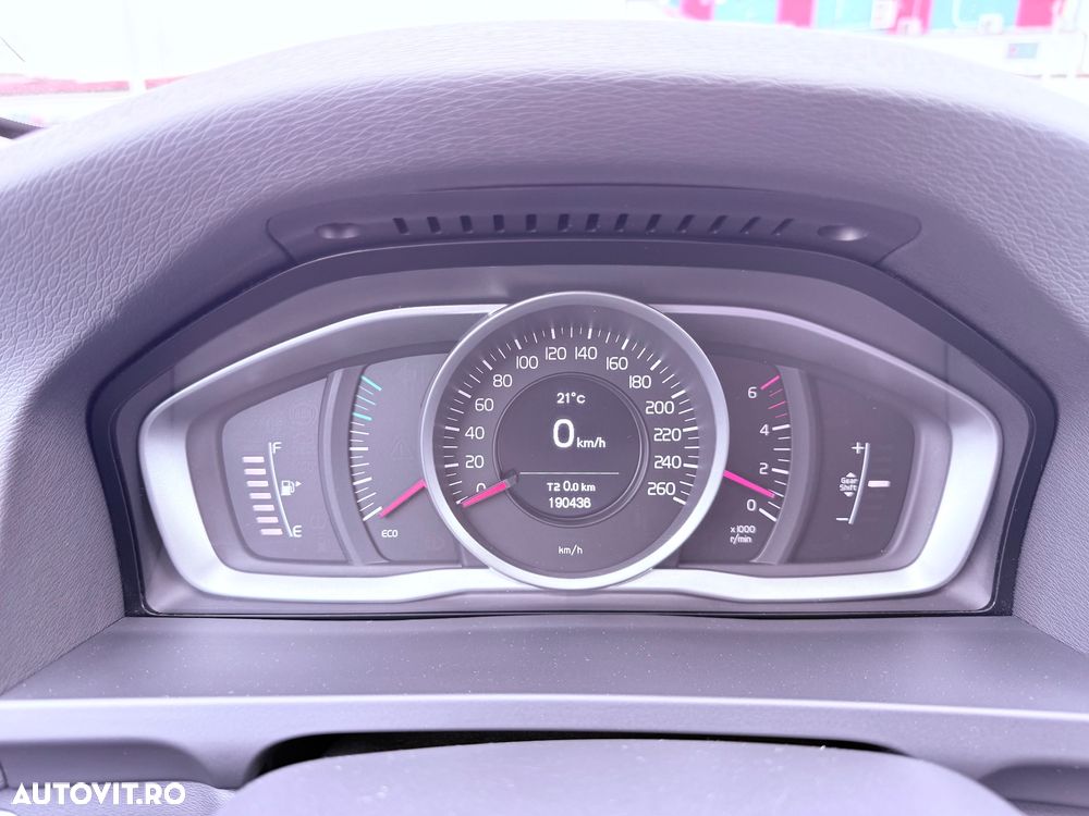 Volvo S60 - 32