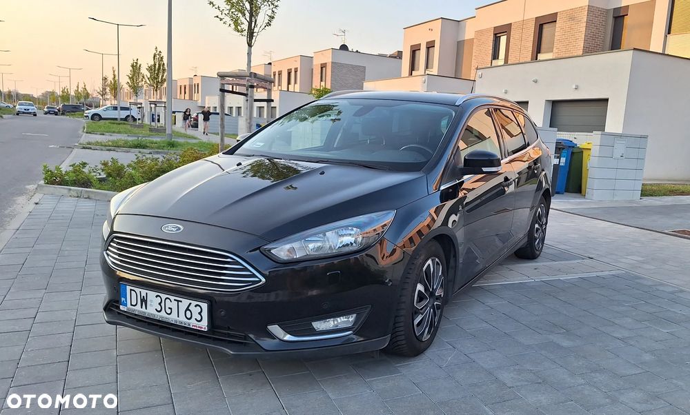 Ford Focus 2.0 TDCi Titanium ASS PowerShift - 2