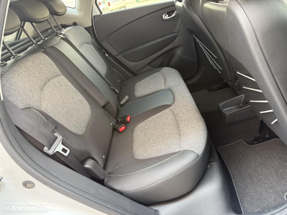Renault Captur 0.9 TCE Exclusive - 21