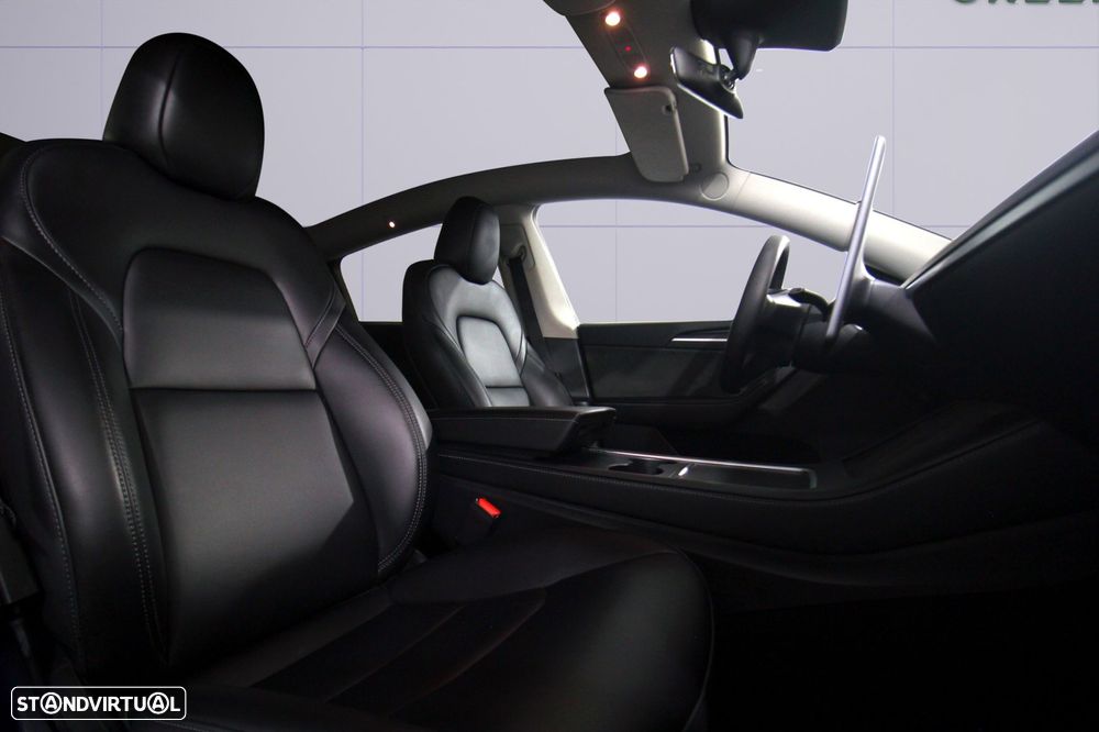 Tesla Model Y Tração Traseira - 11